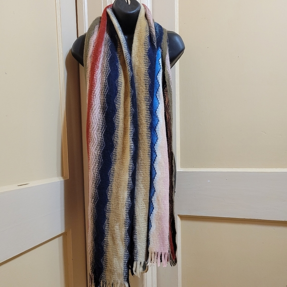 Zara Made in Italy Women's Multicolor Striped Woolen large Wrap - Picture 2 of 5